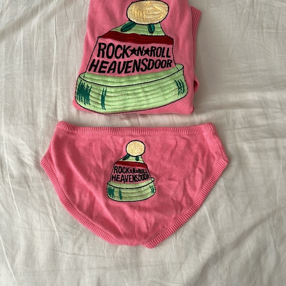 Rodeo crowns V neck tops and bottom pink set of 2 - Picture 5 of 5